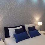 4U Lisbon III Guest House